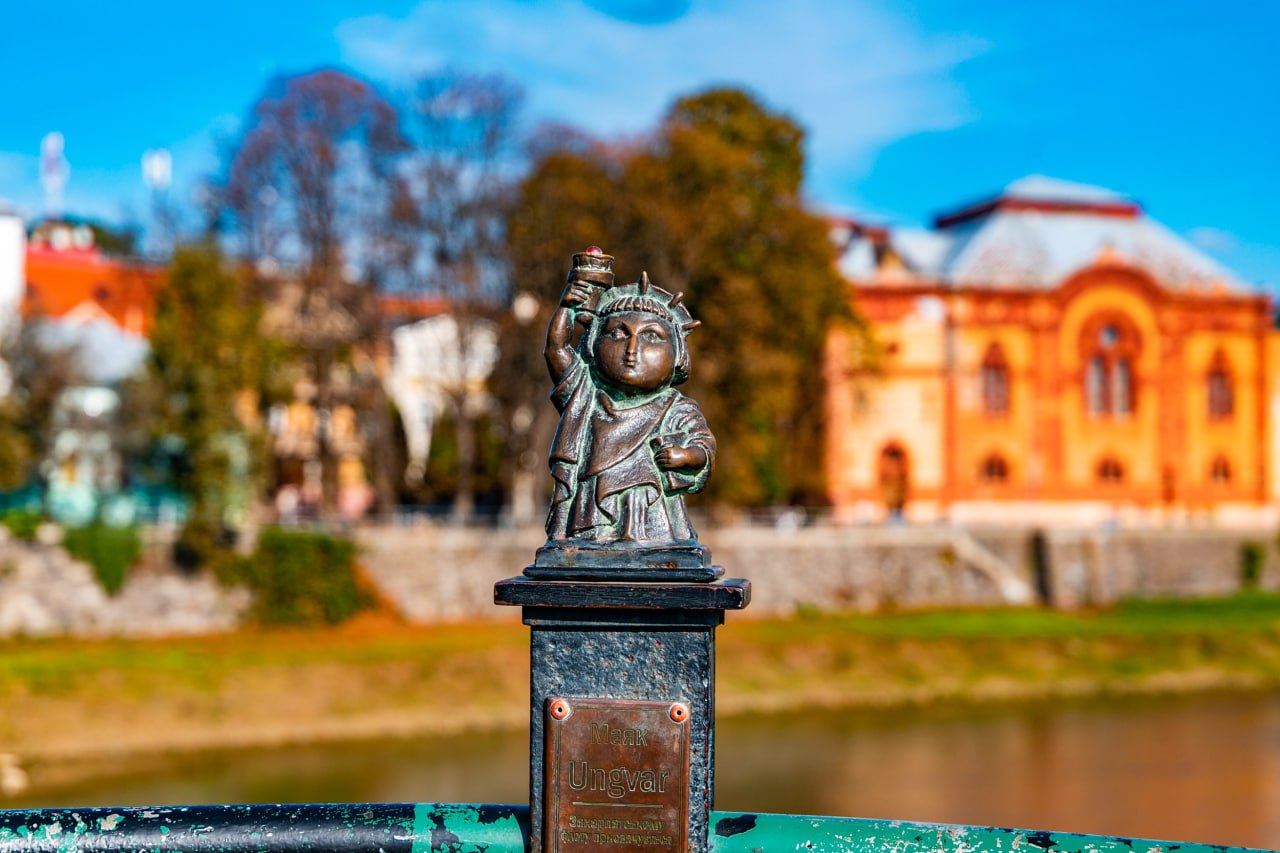 Міні-скульптурки - visit-uzhhorod